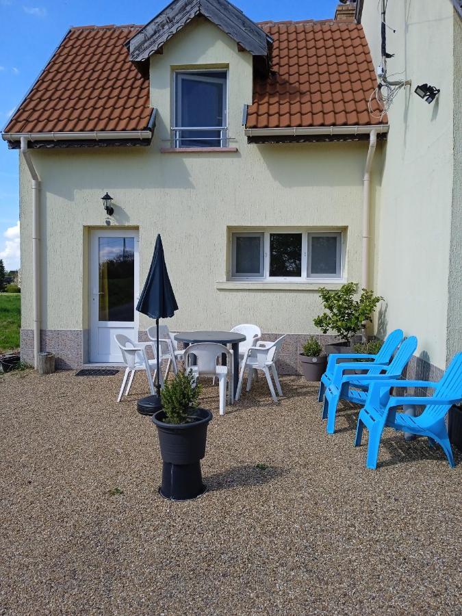 Maison De Vacances Sol & Piper Gombergean Екстериор снимка