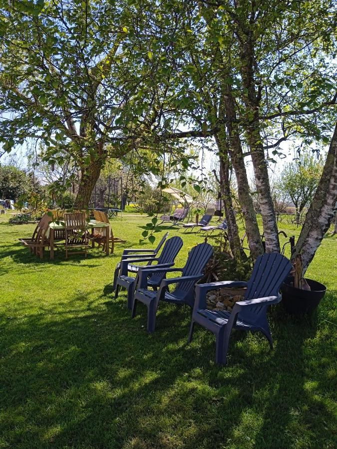 Maison De Vacances Sol & Piper Gombergean Екстериор снимка