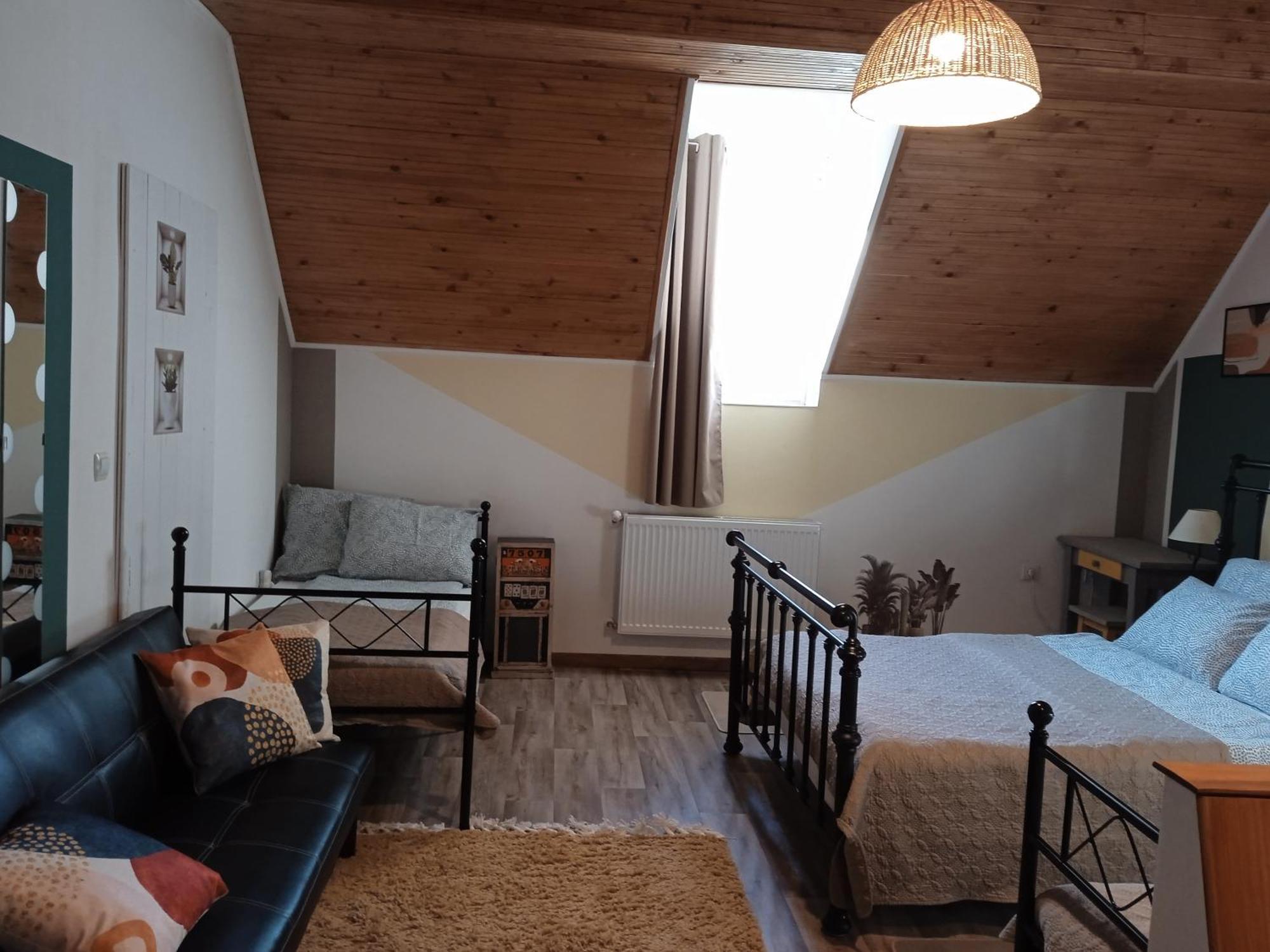 Maison De Vacances Sol & Piper Villa Gombergean Стая снимка